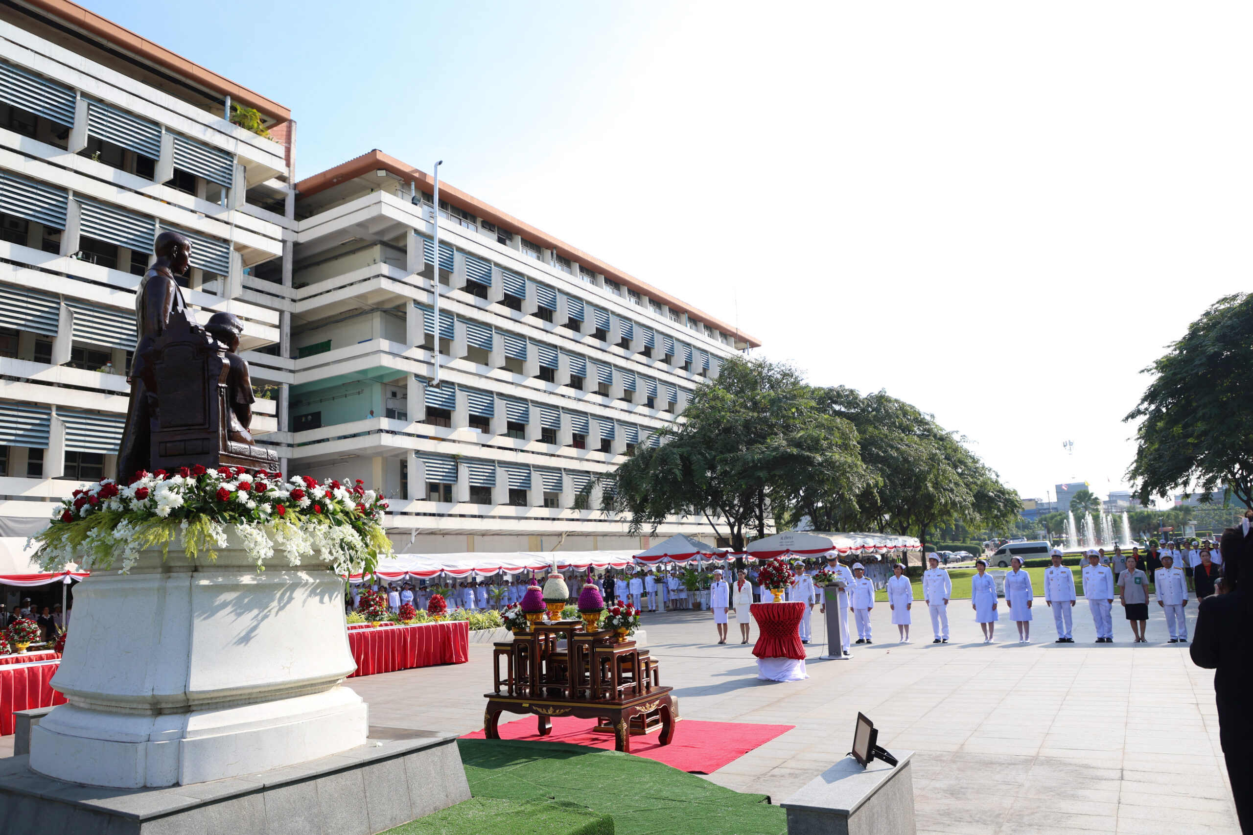 คณะแพทยศาสตร์ มข. จัดพิธีวันพยาบาลแห่งชาติและวันสำคัญด้านสาธารณสุข เฉลิมพระเกียรติสมเด็จพระศรีนครินทราบรมราชชนนี